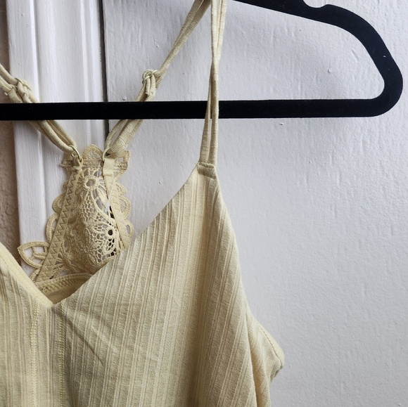 NWOT- Aerie Crop Tank - Picture 2 of 3